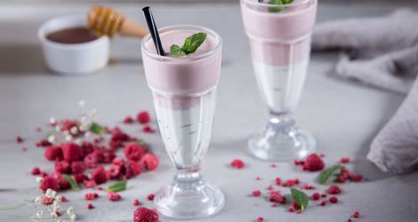 Smoothie με μούρα και μπανάνα