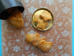 Υπέροχα τριφτά μπισκότα βουτύρου -Delicious melt- in- your -mouth- butter cookies