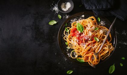 Η βέρα ναπολιτάνα Spaghetti al pomodoro