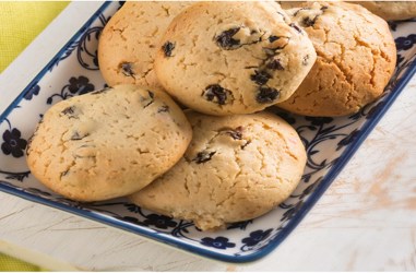 Cookies με Χαλβά και Σταφίδες