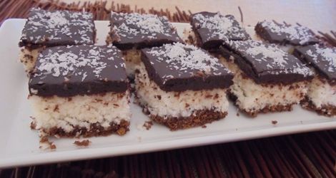 ΣοκολατοΚαρυδένια κεράσματα