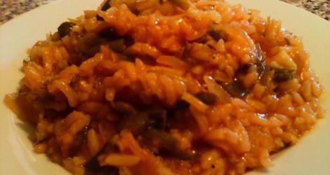 Κρεμμυδόρυζο με καστανό ρύζι