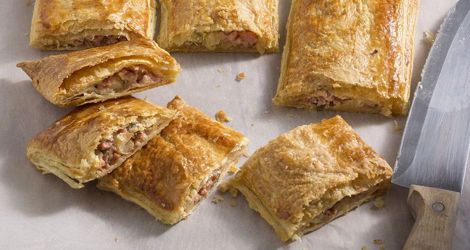 Λουκανικοπιτάκια με μήλα