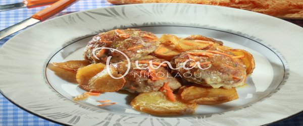 ΧΟΙΡΙΝΑ ΜΠΙΦΤΕΚΙΑ ΑΦΡΑΤΑ ΜΕ ΠΑΤΑΤΕΣ ΣΤΗ ΓΑΣΤΡΑ