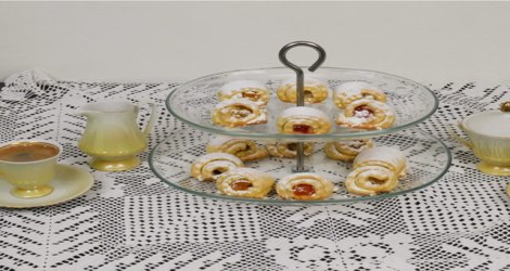 Κουλουράκια σμυρνέικα με γέμιση λουκούμι