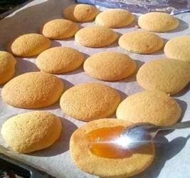 Πολύ νόστιμα αφράτα τραγανά μπισκοτάκια