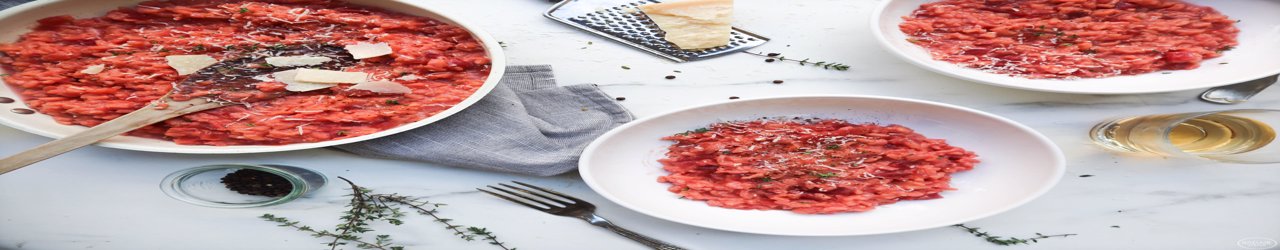 Ριζότο με παντζάρια θυμάρι και παρμεζάνα εύκολο και πεντανόστιμο