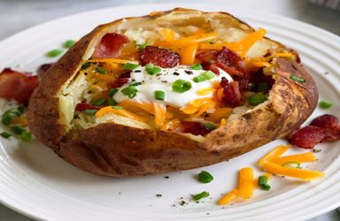 Πατάτες γεμιστές ψητές στο Φούρνο