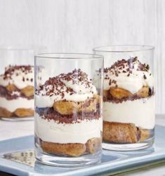 Τυραμισού στο Ποτήρι