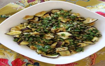 Σαλάτα με μαριναρισμένη μελιτζάνα