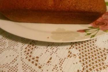 Αφράτο κέικ με σταφίδες
