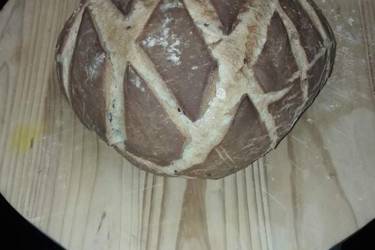 Δεύτερο νούμερο ψωμί
