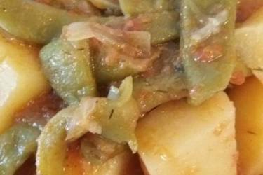 Φασολάκια με πατάτα