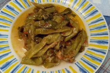 Φρέσκα φασολάκια λαδερά
