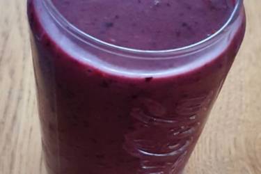 Smoothie με φραμπουάζ και μύρτιλα
