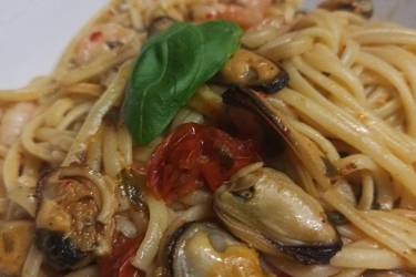 Θαλασσινή μακαρονάδα Αλ όλιο
