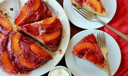 Κέικ με νεκταρίνια