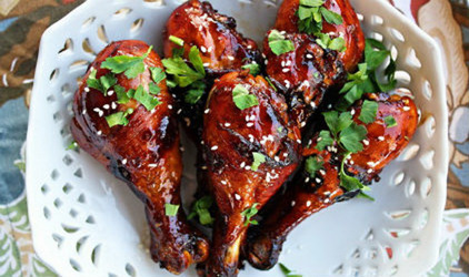 Μπουτάκια κοτόπουλου με σως από μέλι