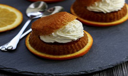 Σοκολατένια σαβαρέν με παγωτό Carte D Or Pecan Βανίλια