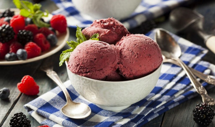 Σορμπέ με φρούτα του δάσους