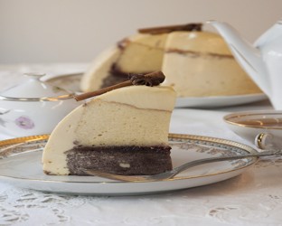 Ασπρόμαυρη πουτίγκα