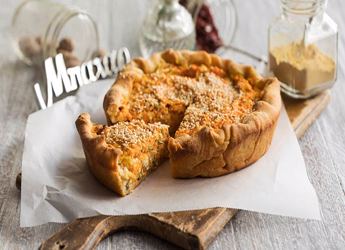 Αλμυρή ανοιχτή κολοκυθόπιτα με φέτα μπαχαρικά και σουσάμι		