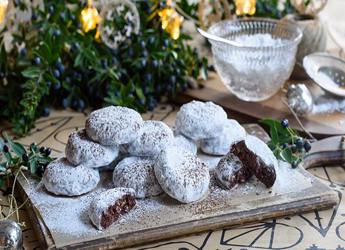 Σοκολατένιοι κουραμπιέδες  		