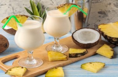 Pina colada (Πίνα κολάντα)