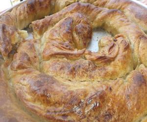 Βλαχόπιτα με τραχανά
					