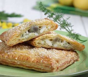 Αγκιναροπιτάκια με μυζήθρα