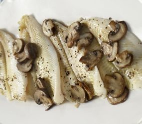 Γλώσσες με μανιτάρια και τζίντζερ