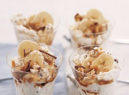 Επιδόρπιο με μαντολάτο και μπανάνες
