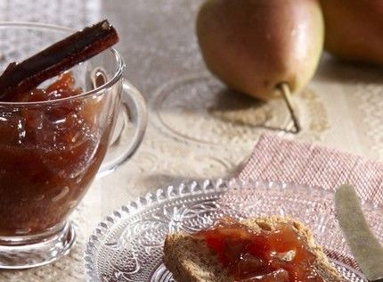 Μαρμελάδα αχλάδι με κόκκινο κρασί