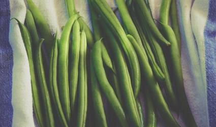 Δροσερή σαλάτα με φασολάκια με λίγα υλικά