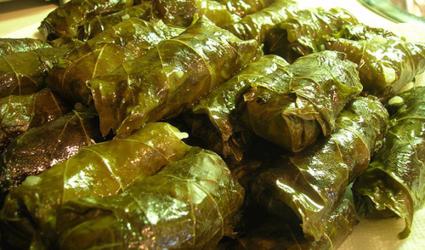 Ντολμαδάκια γιαλαντζί με την παραδοσιακή συνταγή