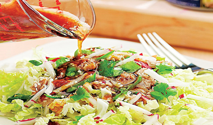 Σαλάτα με σησάμι και τόνο